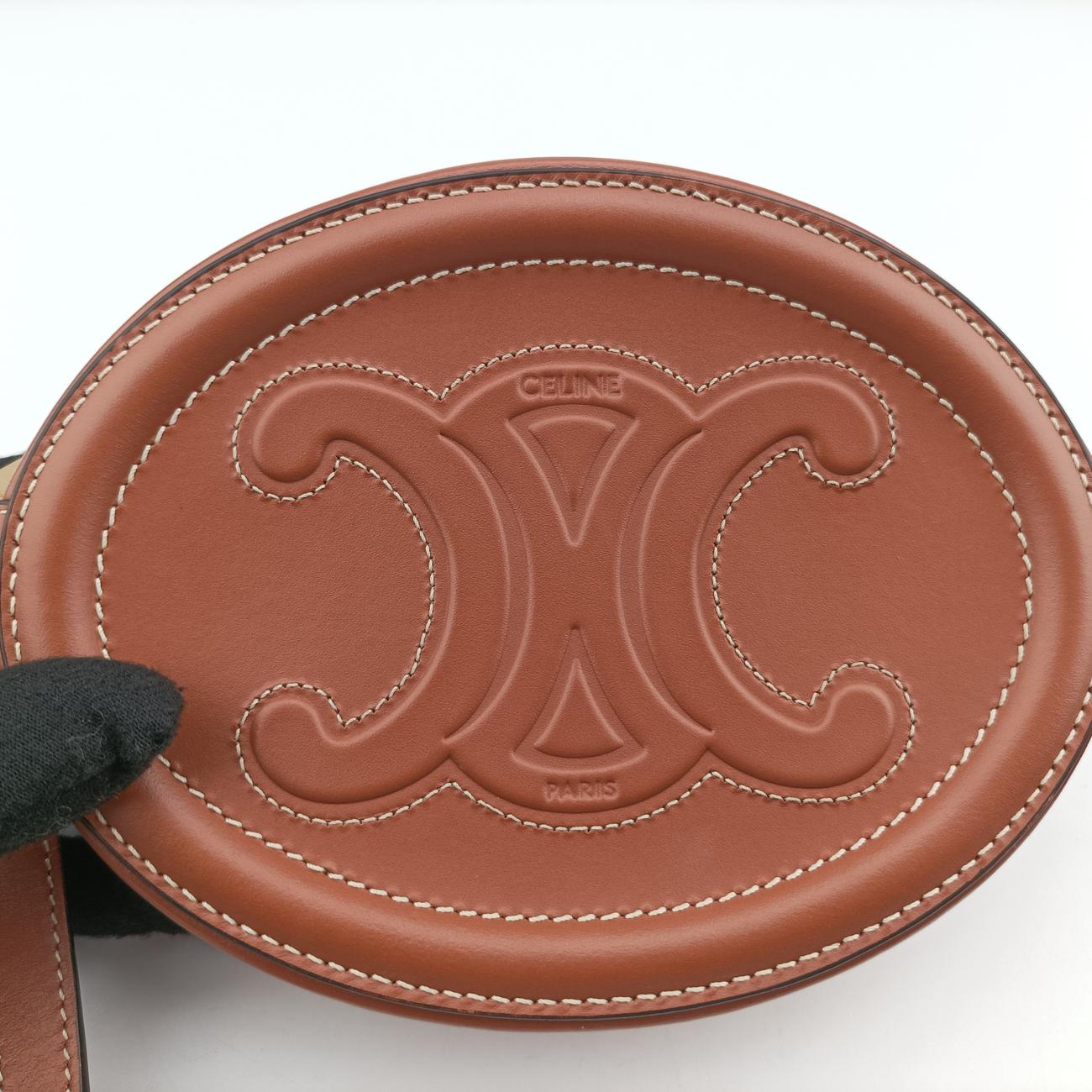 Pre-owned Celine Oval Purse Cuir Triomphe Brown Leather  shoulderbag | stylenewstar