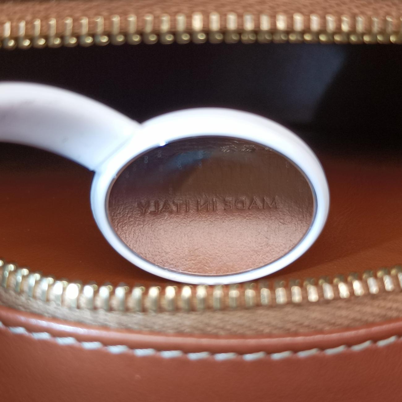 Pre-owned Celine Oval Purse Cuir Triomphe Brown Leather  shoulderbag | stylenewstar