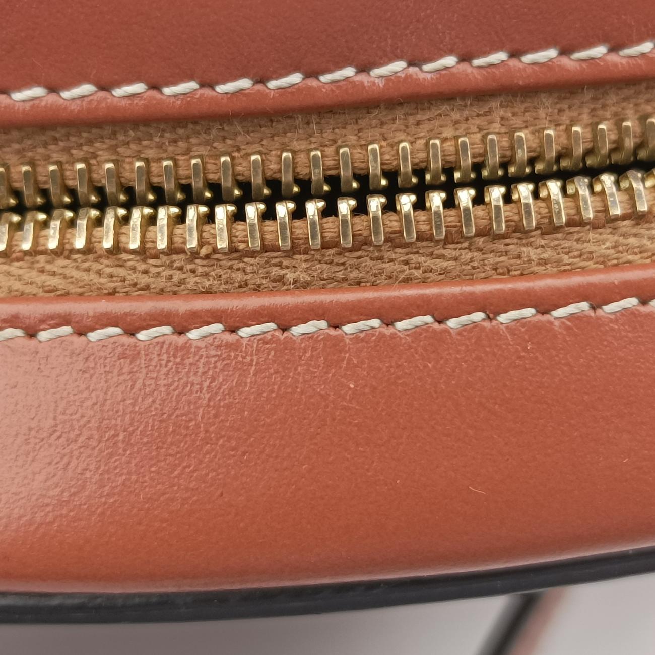 Pre-owned Celine Oval Purse Cuir Triomphe Brown Leather  shoulderbag | stylenewstar