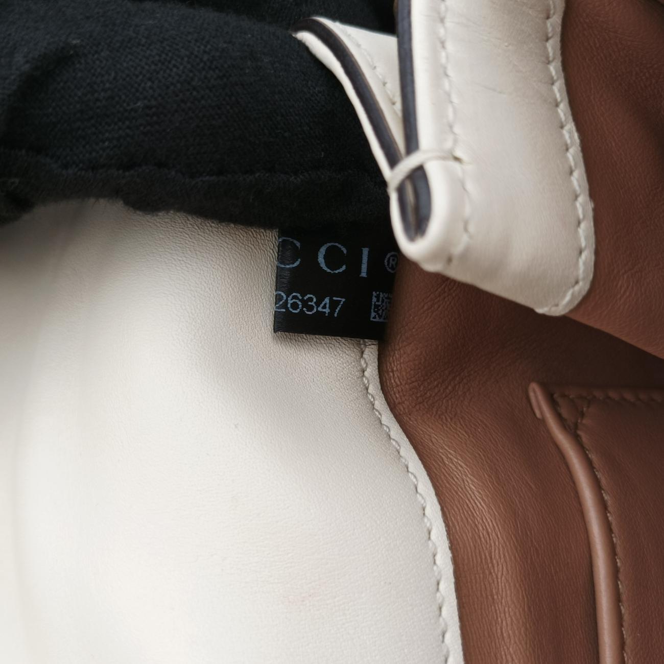 Pre-owned Gucci Broadway Pearl Bee White Leather 453778 shoulderbag | stylenewstar