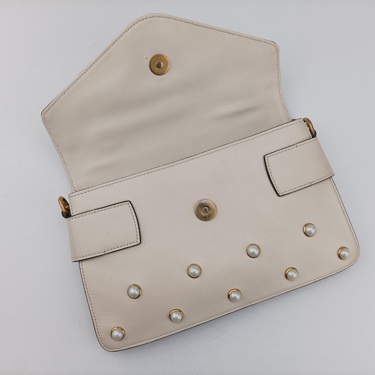 Pre-owned Gucci Broadway Pearl Bee White Leather 453778 shoulderbag | stylenewstar