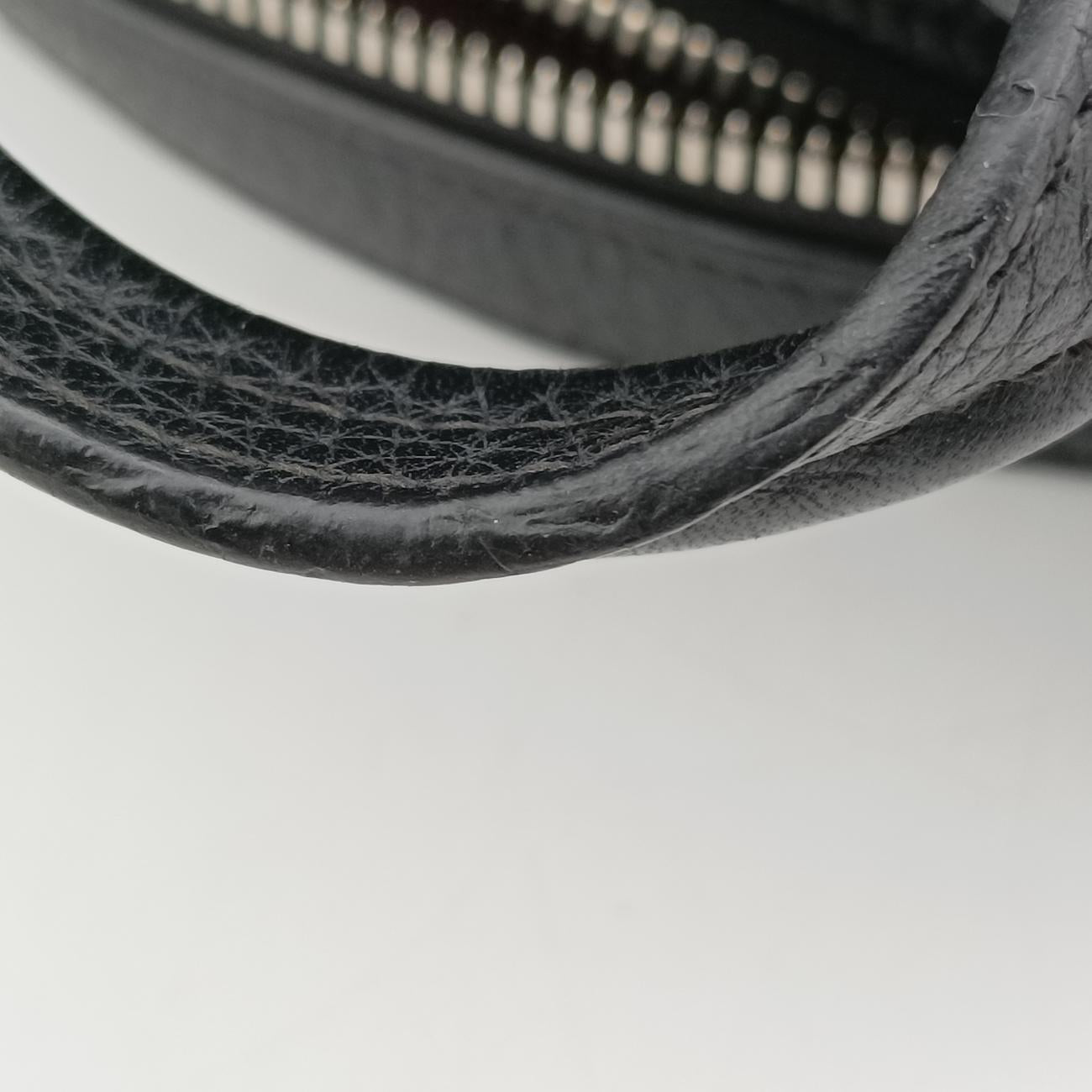 Pre-owned Louis Vuitton ARMAND Noir Taurillon Leather M42687 backpack/rucksack | stylenewstar