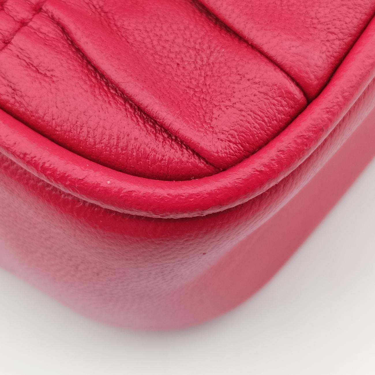 Pre-owned Prada Nappa Gaufre Sound Lock Red lambskin 1BD139 shoulderbag | stylenewstar