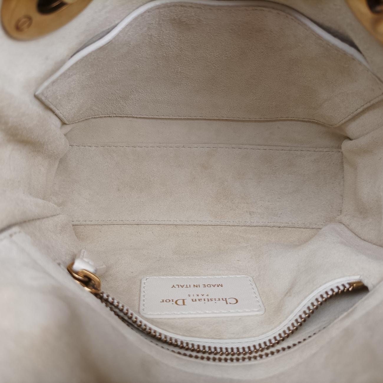 Pre-owned Christian Dior Lady Dior White Leather  shoulderbag | stylenewstar