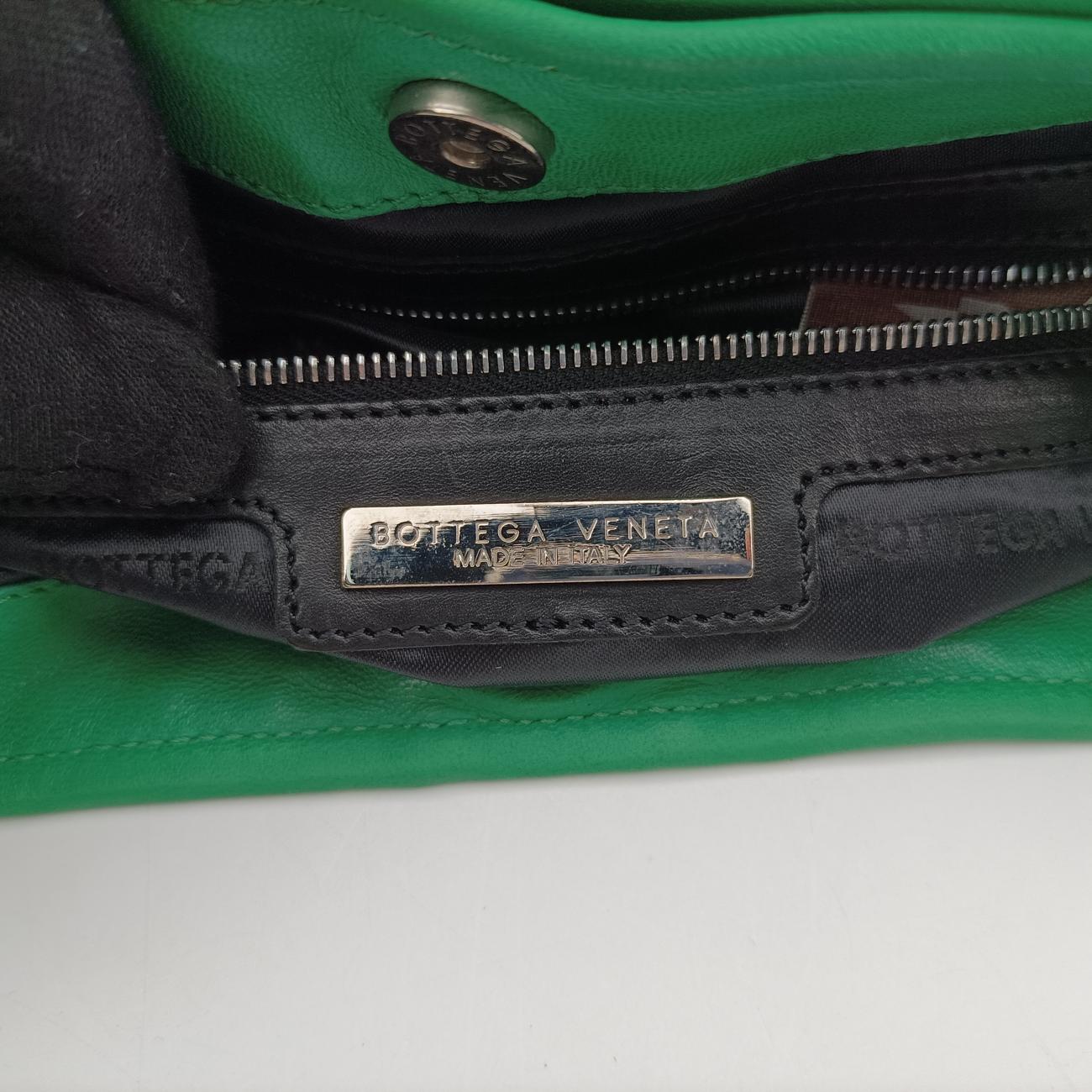 Pre-owned Bottega Veneta Intrecciato Green lambskin  shoulderbag | stylenewstar