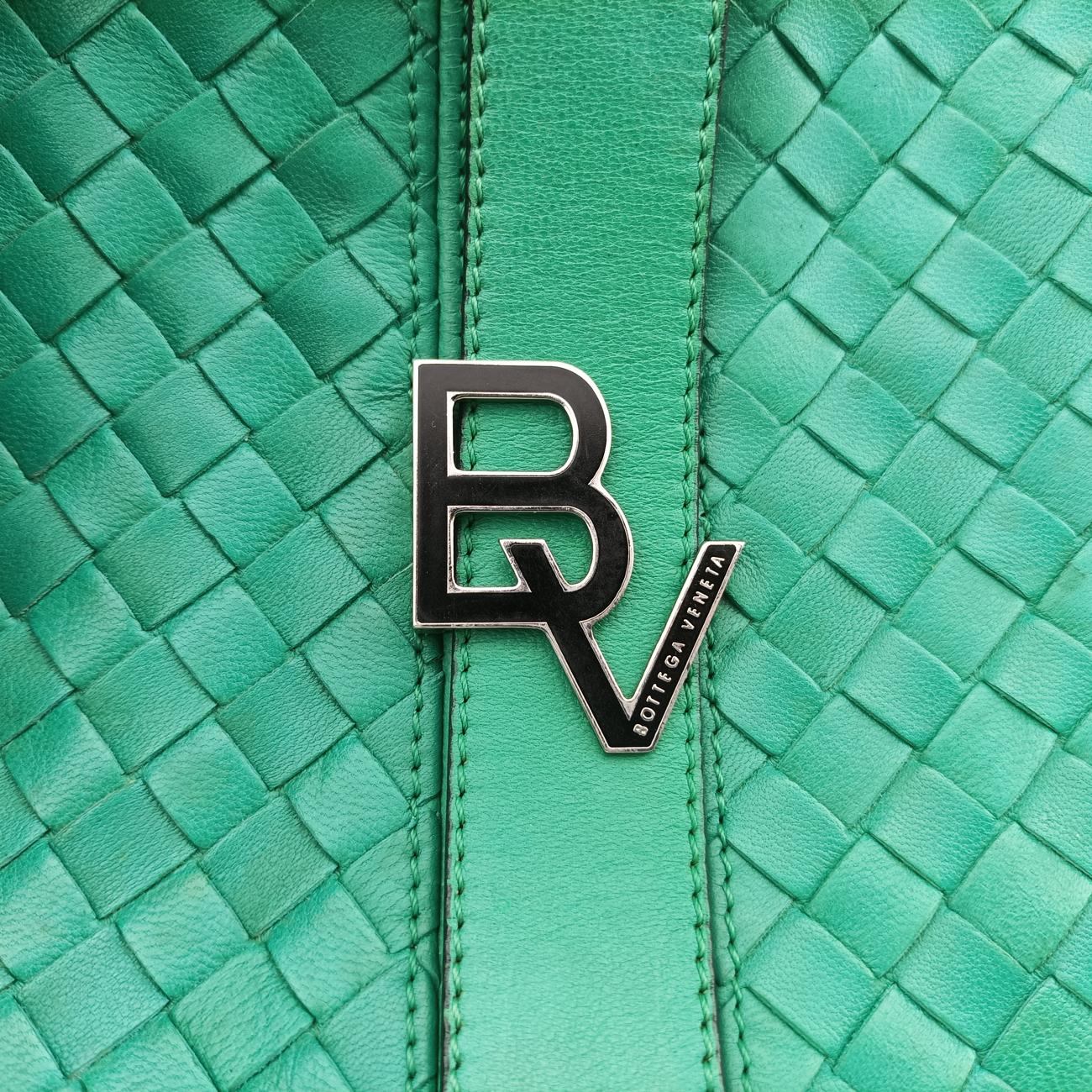 Pre-owned Bottega Veneta Intrecciato Green lambskin  shoulderbag | stylenewstar