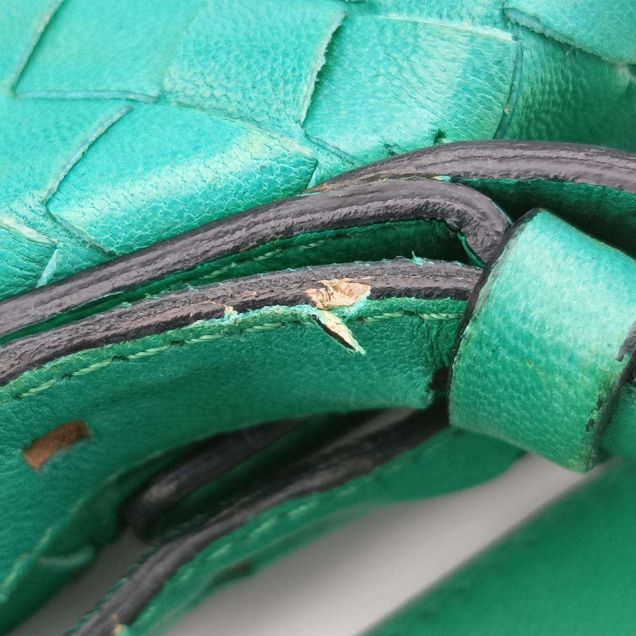 Pre-owned Bottega Veneta Intrecciato Green lambskin  shoulderbag | stylenewstar