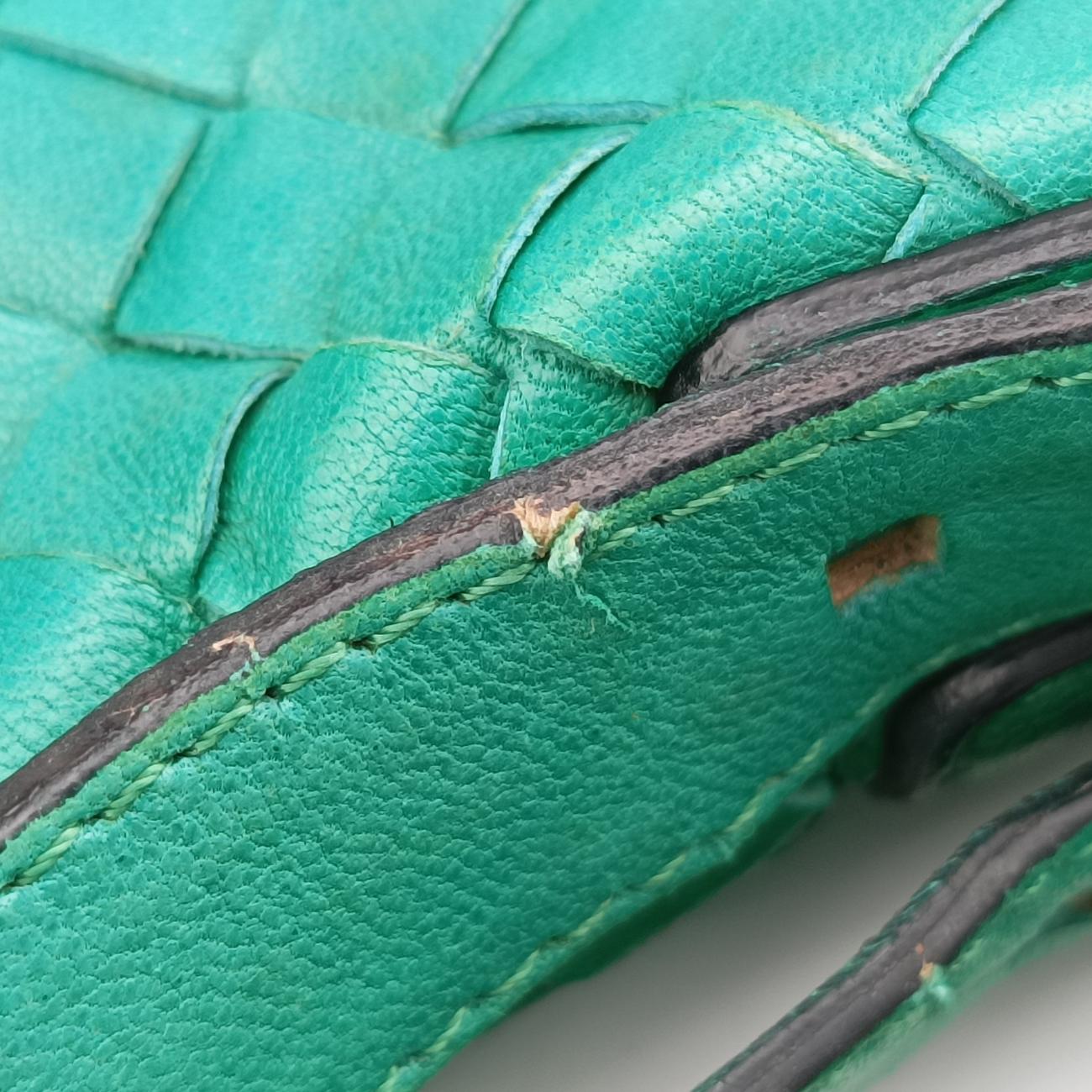 Pre-owned Bottega Veneta Intrecciato Green lambskin  shoulderbag | stylenewstar