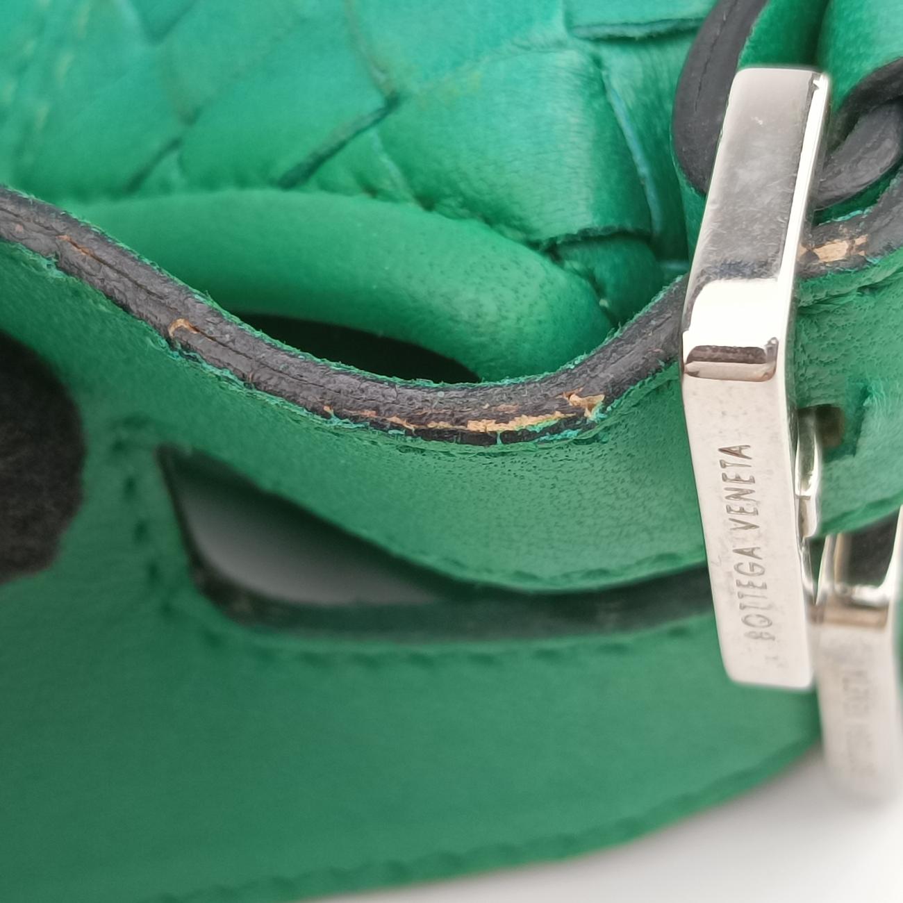 Pre-owned Bottega Veneta Intrecciato Green lambskin  shoulderbag | stylenewstar