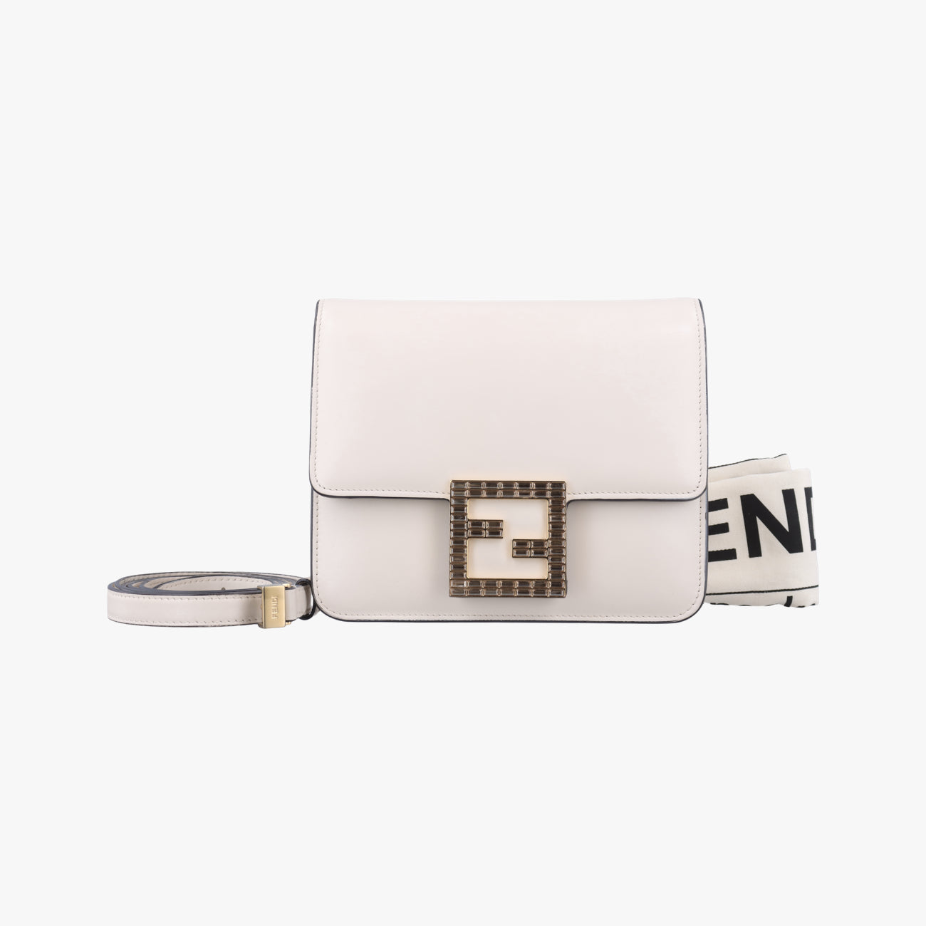Pre-owned Fendi Fab White Leather 8BT326 shoulderbag | stylenewstar