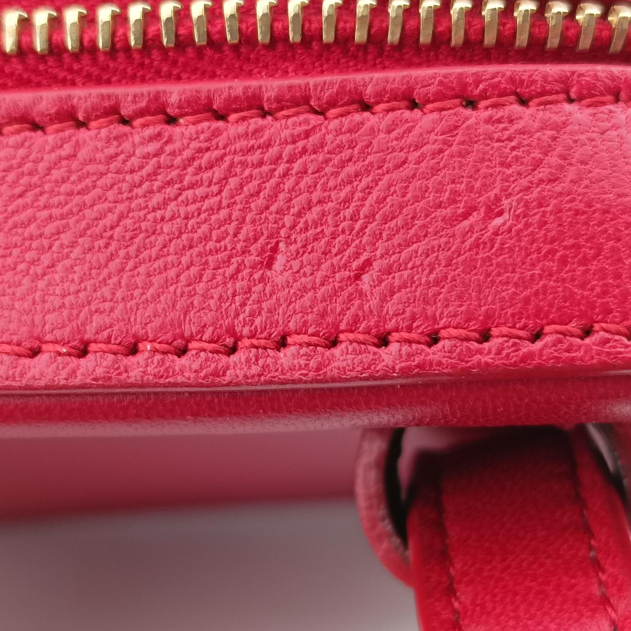 Pre-owned Yves Saint Laurent VICKY Red Leather 557574 bum bag/waist bag | stylenewstar