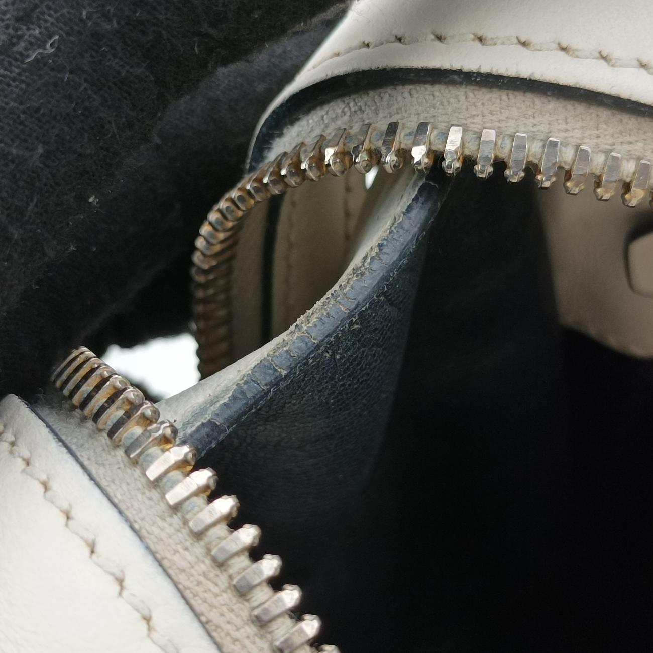 Pre-owned Prada Esplanade White SAFFIANO Leather 1BA045 shoulderbag | stylenewstar