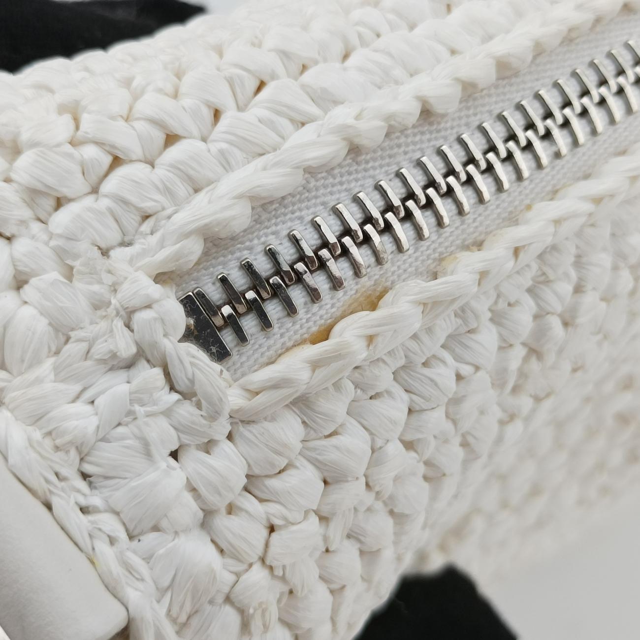 Pre-owned Prada Triangle Logo White Straw  shoulderbag | stylenewstar