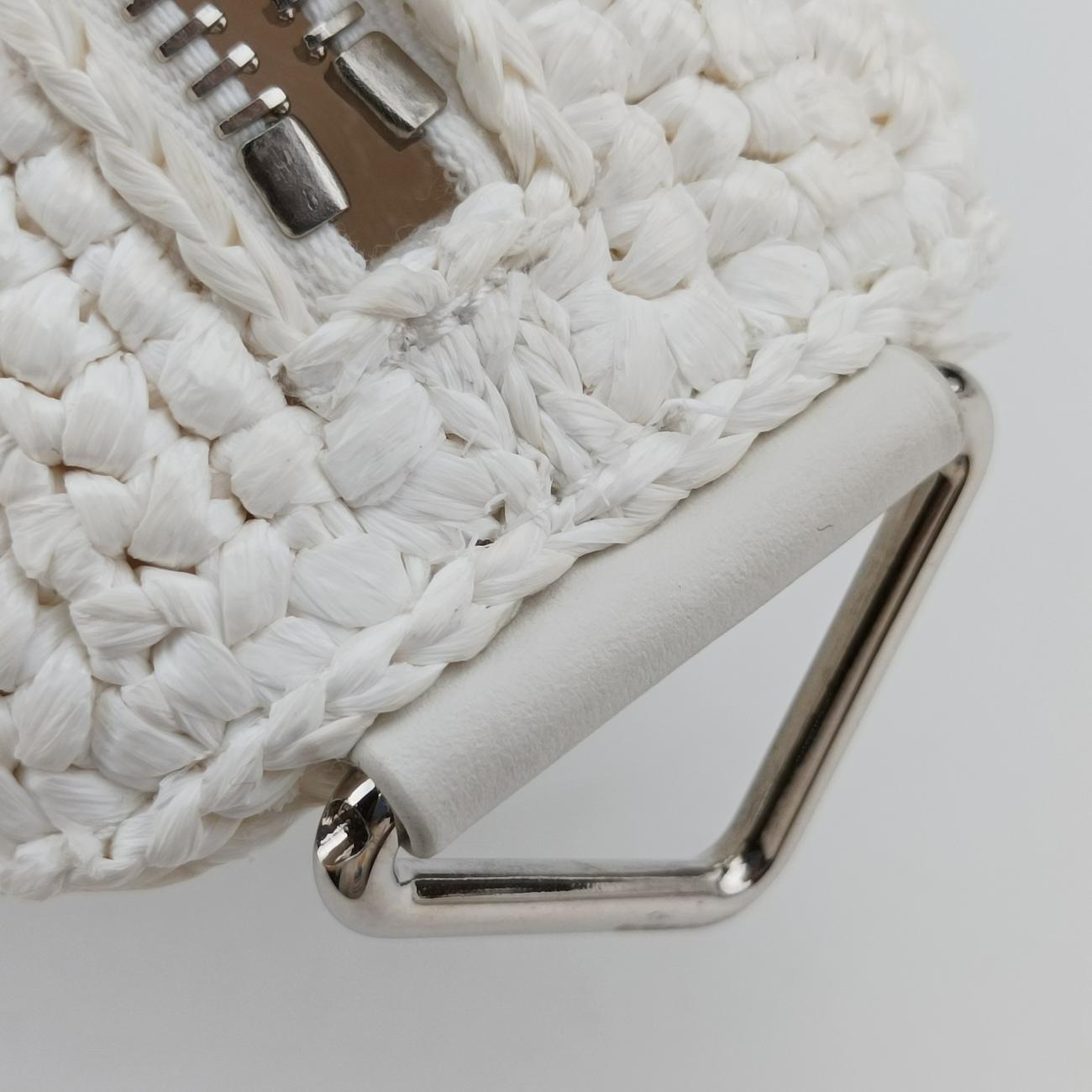 Pre-owned Prada Triangle Logo White Straw  shoulderbag | stylenewstar