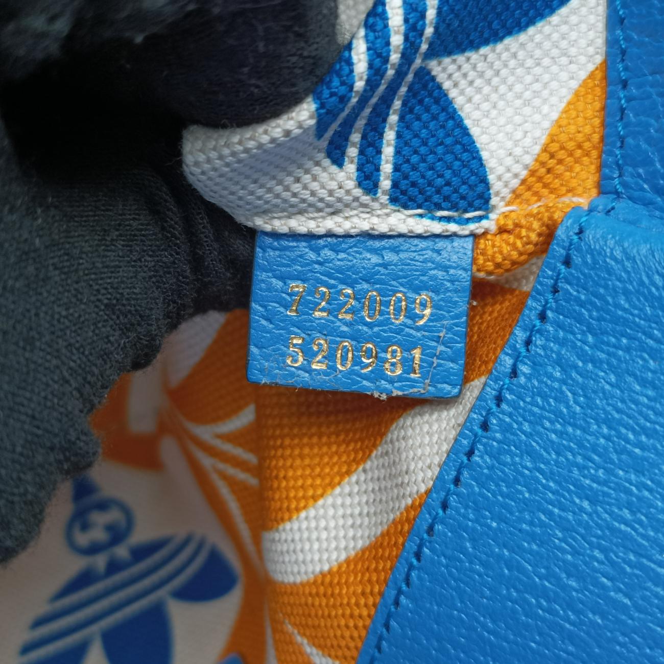 Pre-owned Gucci Adidas collaboration Horsebit Blue×white Leather 722009 shoulderbag | stylenewstar