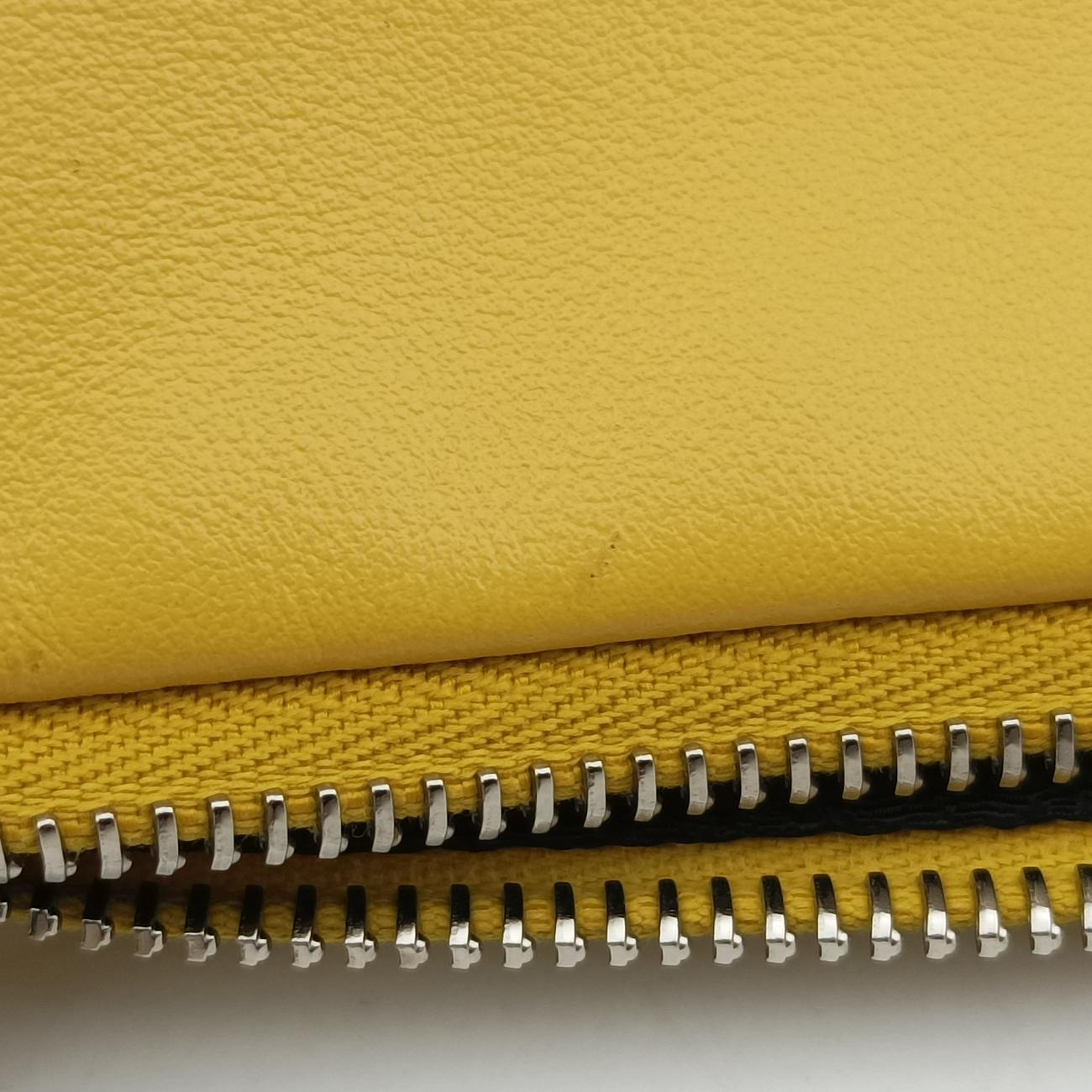 Pre-owned Prada triangle embossed logo Yellow Leather 1BH190 shoulderbag | stylenewstar