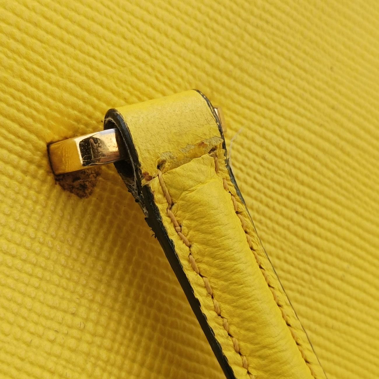 Pre-owned Prada Cuir Studded Open Promenade Yellow Saffiano Leather BN2753 handbag | stylenewstar