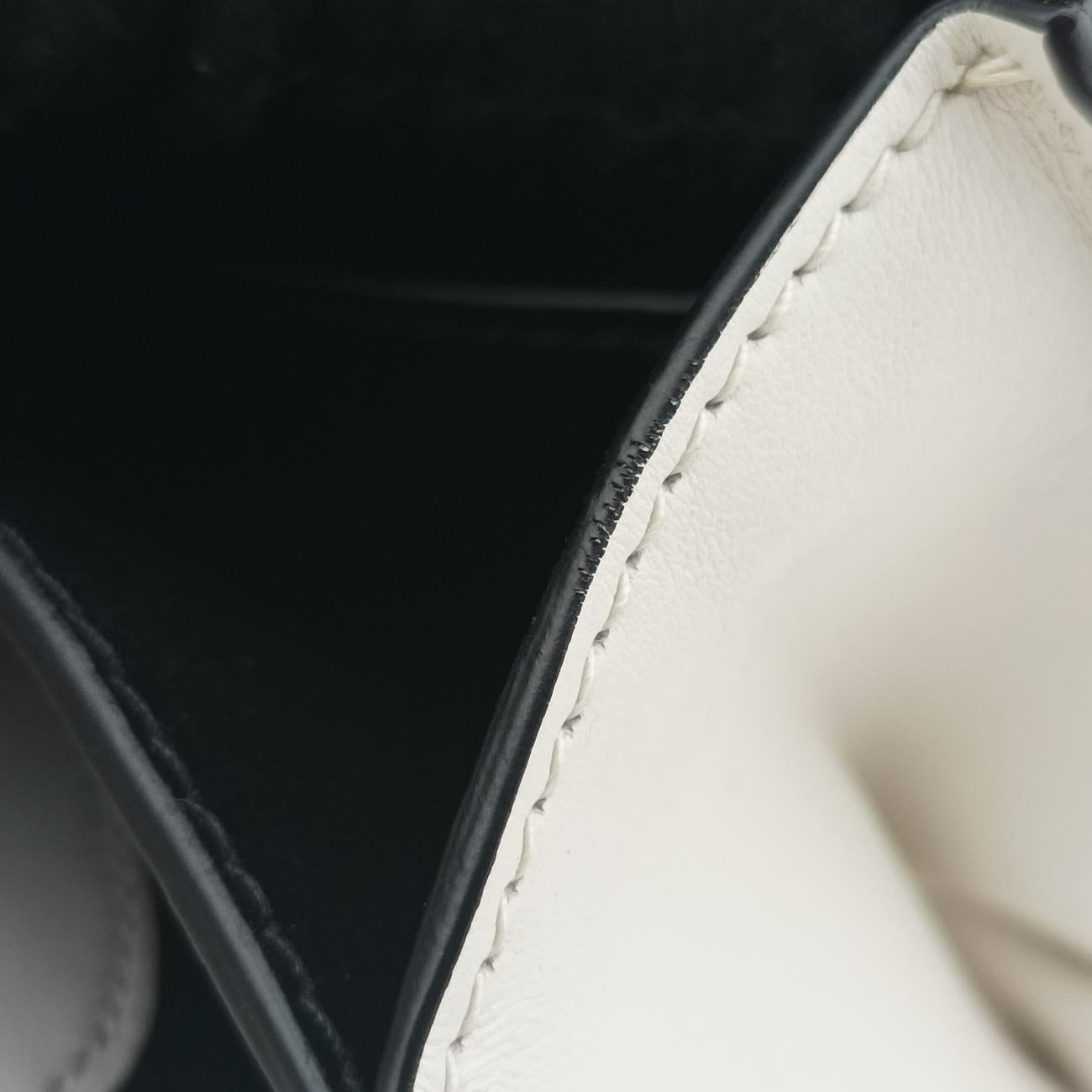 Pre-owned Prada Cahier White Leather x Saffiano leather 1BD095 shoulderbag | stylenewstar