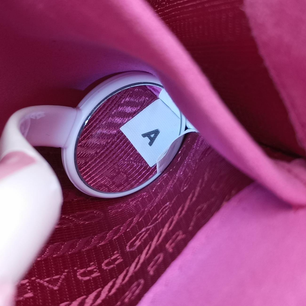 Pre-owned Prada Cahier Multicolour velour 1BD075 shoulderbag | stylenewstar