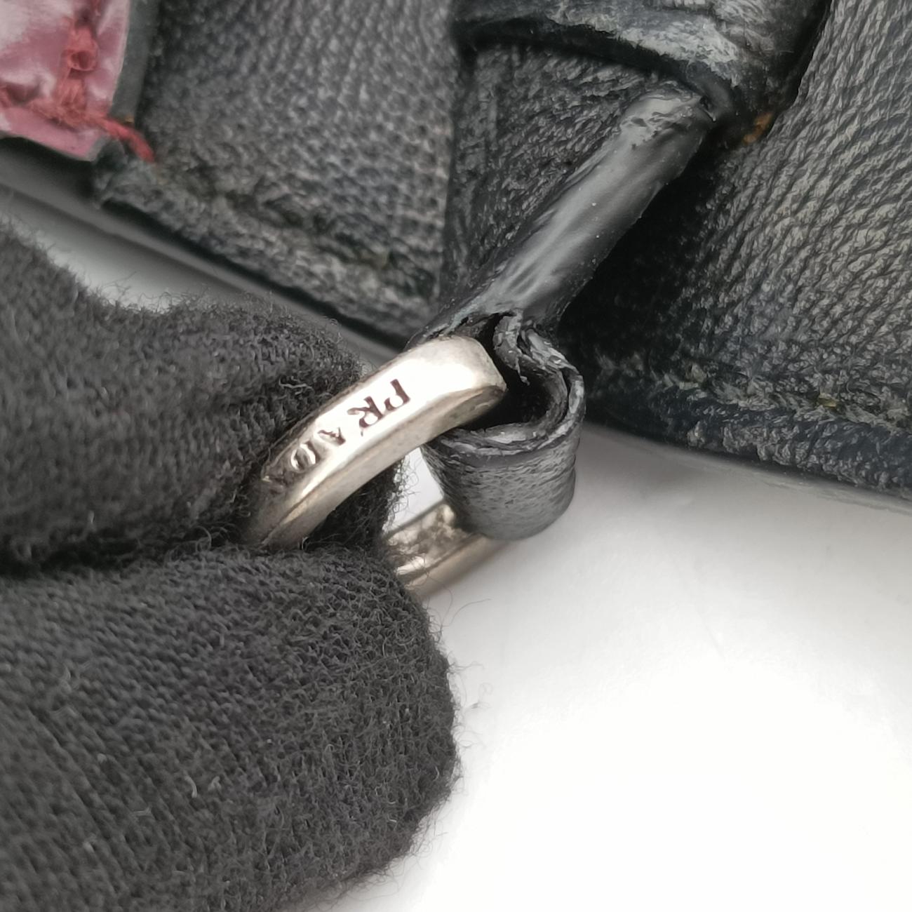 Pre-owned Prada Cahier Black x Purple Leather 1BH018 shoulderbag | stylenewstar