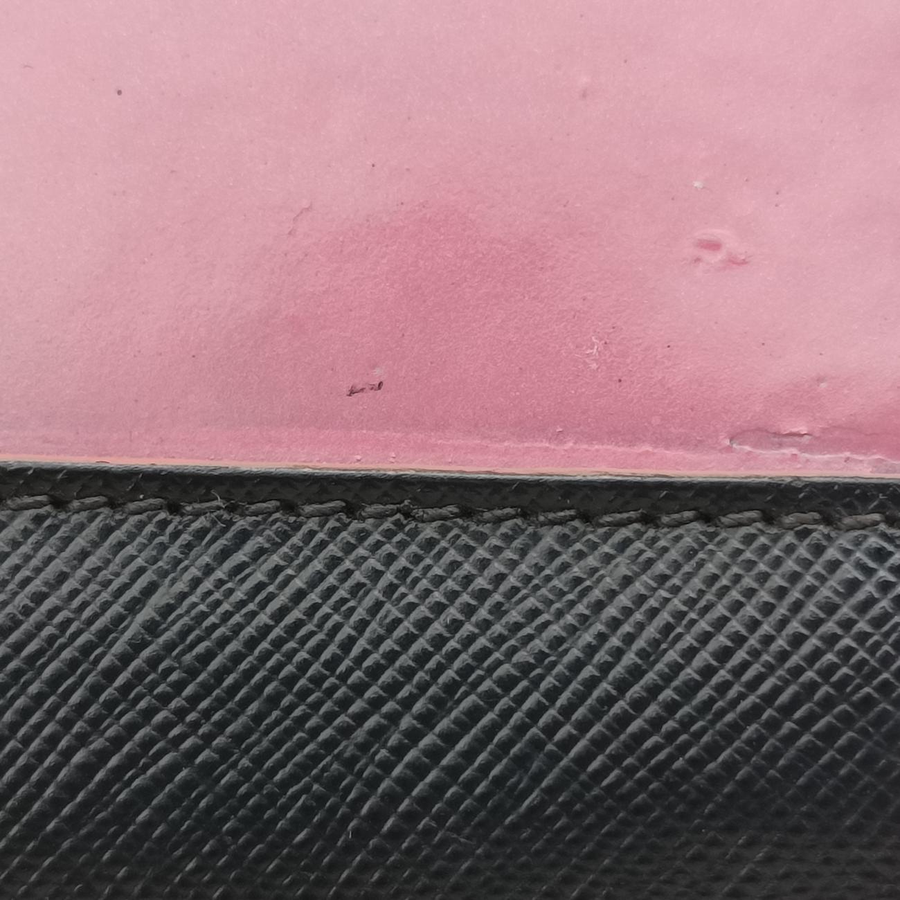 Pre-owned Prada Cahier Black x Purple Leather 1BH018 shoulderbag | stylenewstar