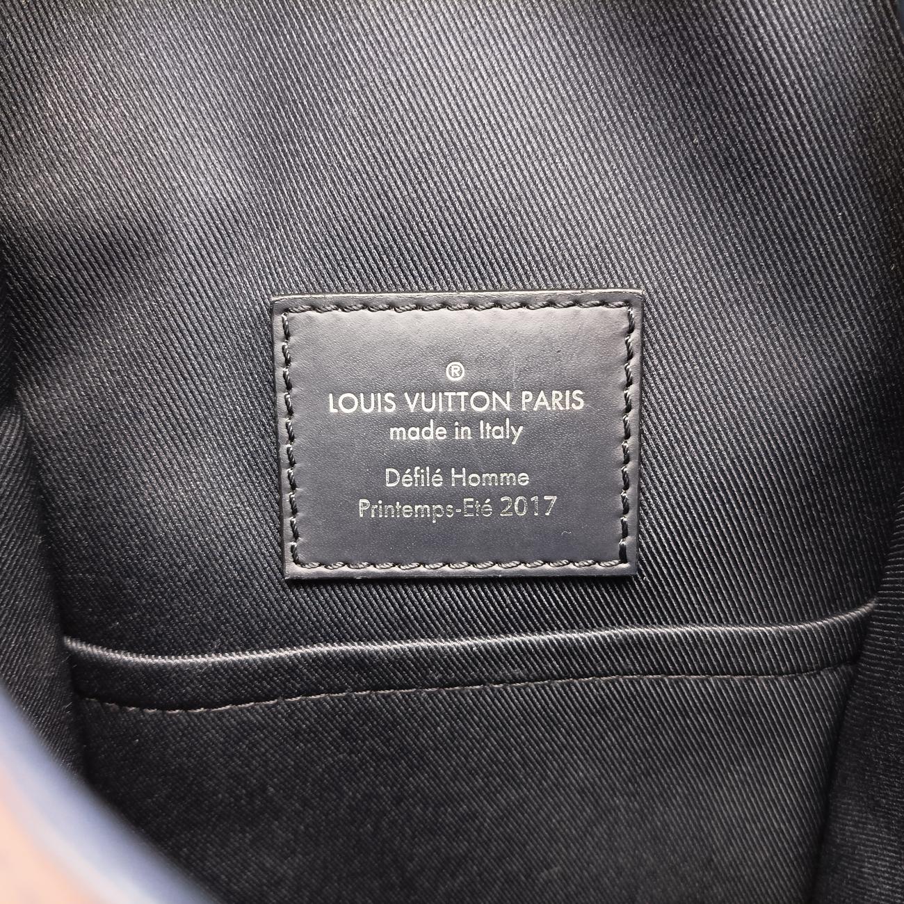 Vintage Louis Vuitton Monogram Savannah Messenger BB Monogram Savannah monogram canvas M54246 shoulderbag | stylenewstar