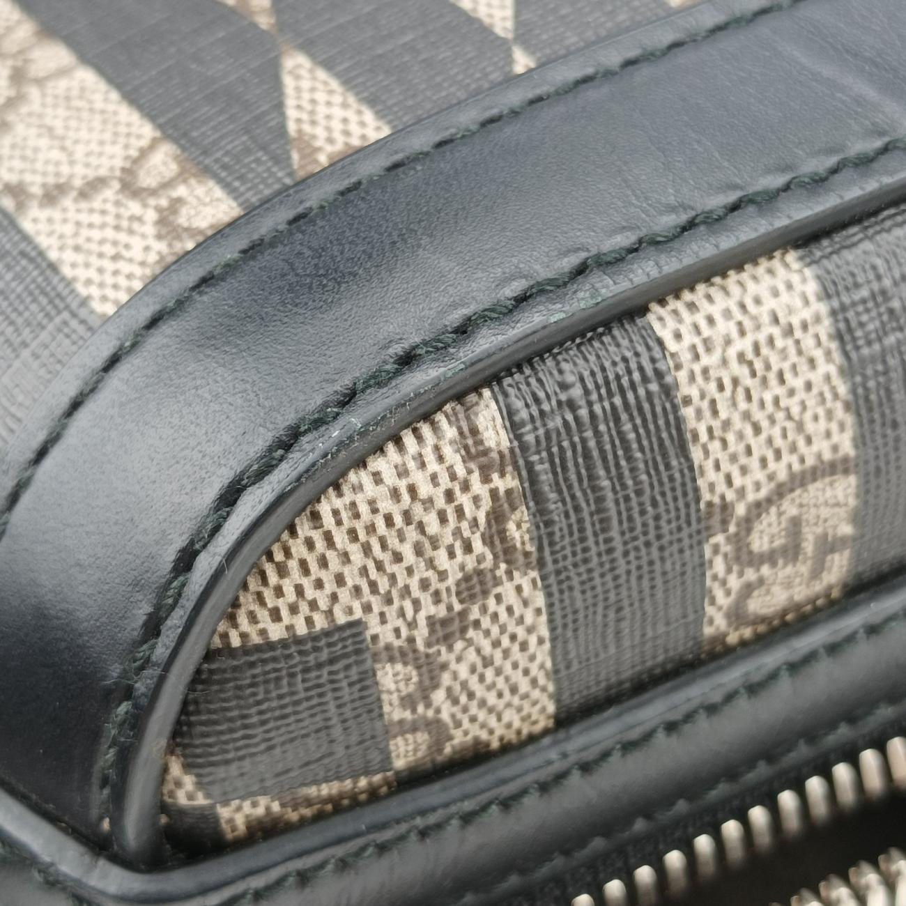 Pre-owned Gucci KALEIDO beige×black PVC coated canvas 406384 handbag | stylenewstar