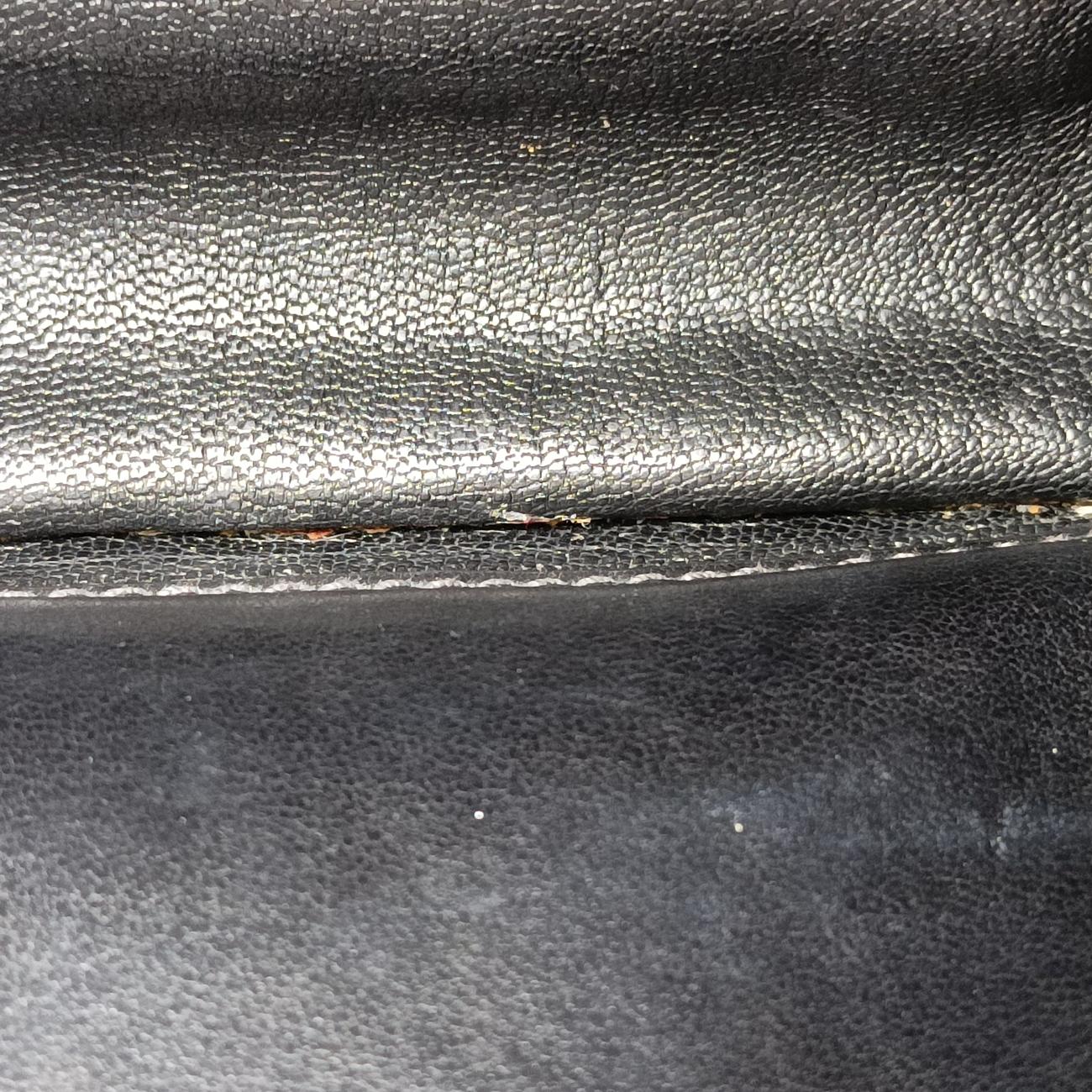 Vintage Prada Cahier Black×white Leather×SAFFIANO Leather 1BD045 shoulderbag | stylenewstar