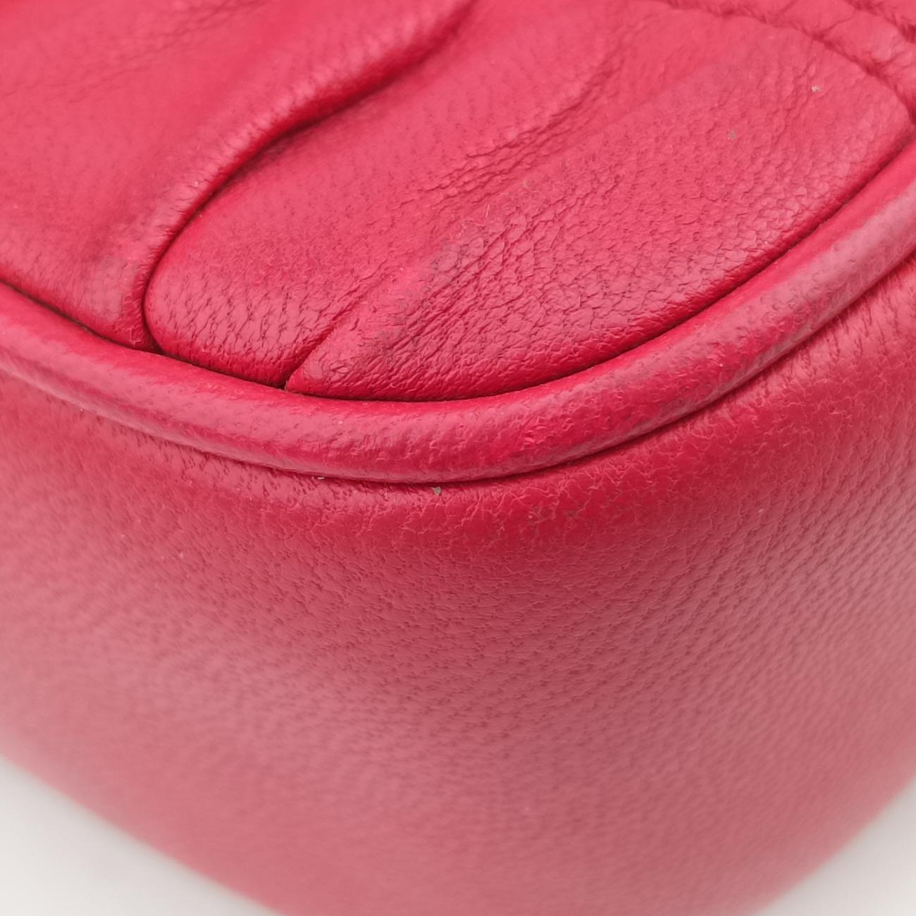 Pre-owned Prada Nappa Gaufre Red lambskin 1BD140 shoulderbag | stylenewstar