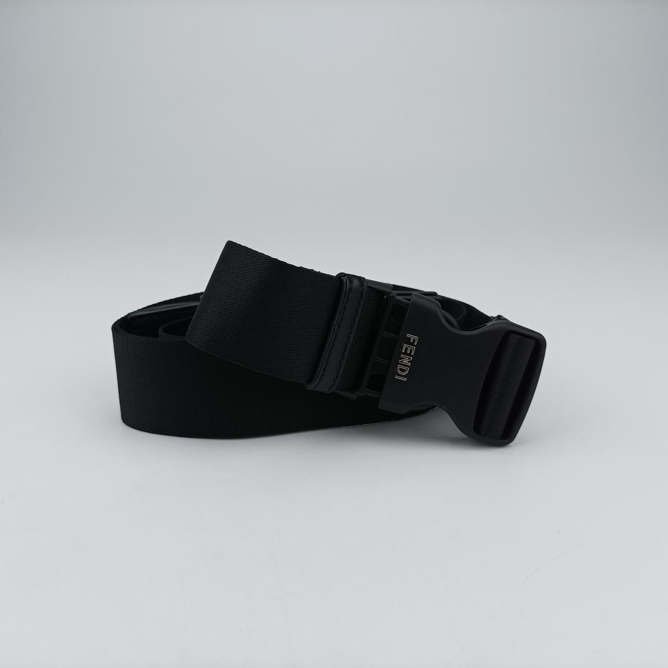 Pre-owned Fendi Baguette Brown canvas 7VA472 bum bag/waist bag | stylenewstar