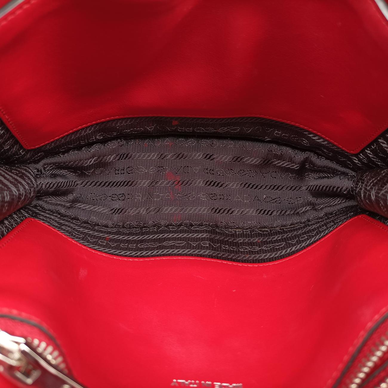 Pre-owned Prada Electra Studded Red Leather 1BD120 shoulderbag | stylenewstar