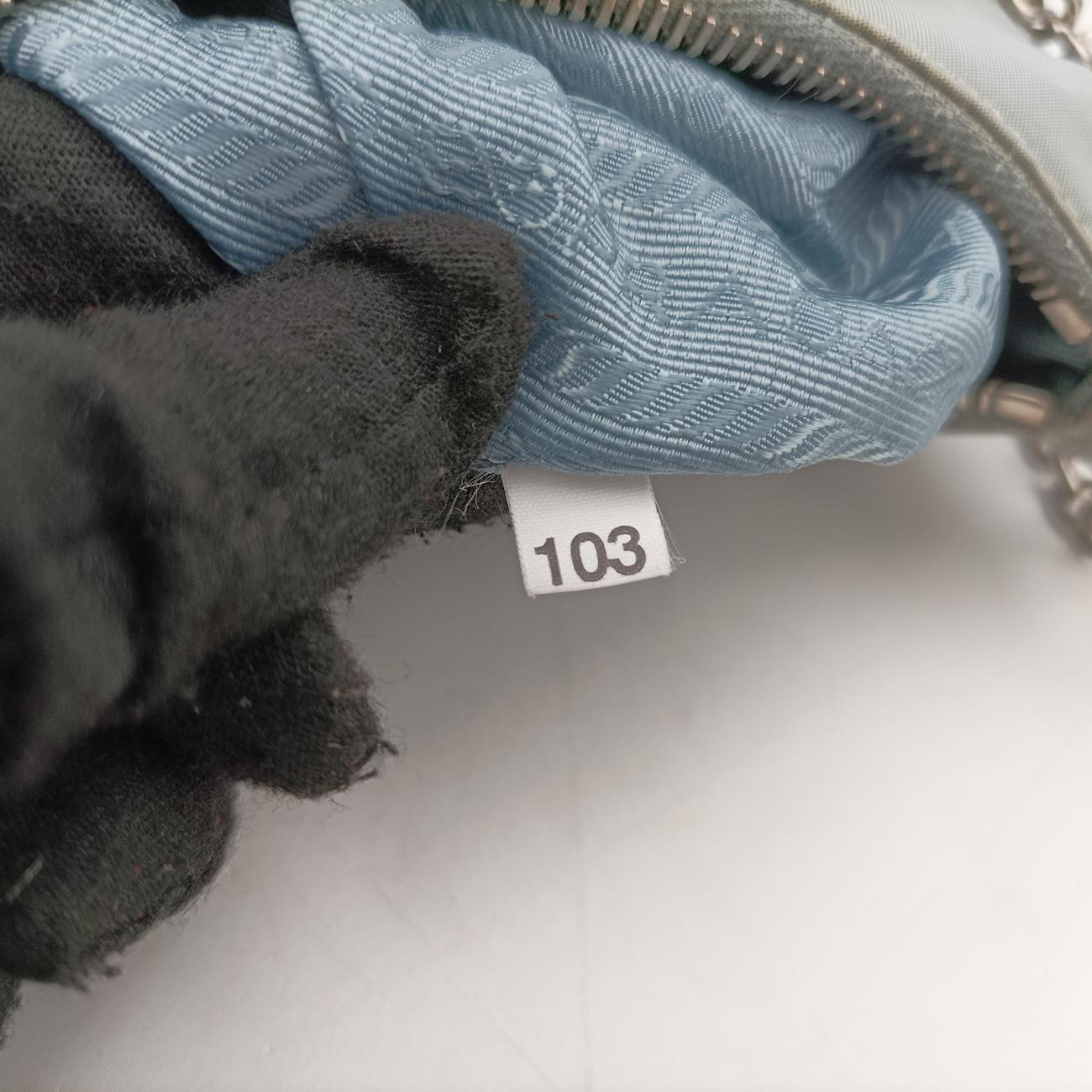 Vintage Prada Re-Edition 2005 Re-Nylon Blue nylon 1BH204 shoulderbag | stylenewstar