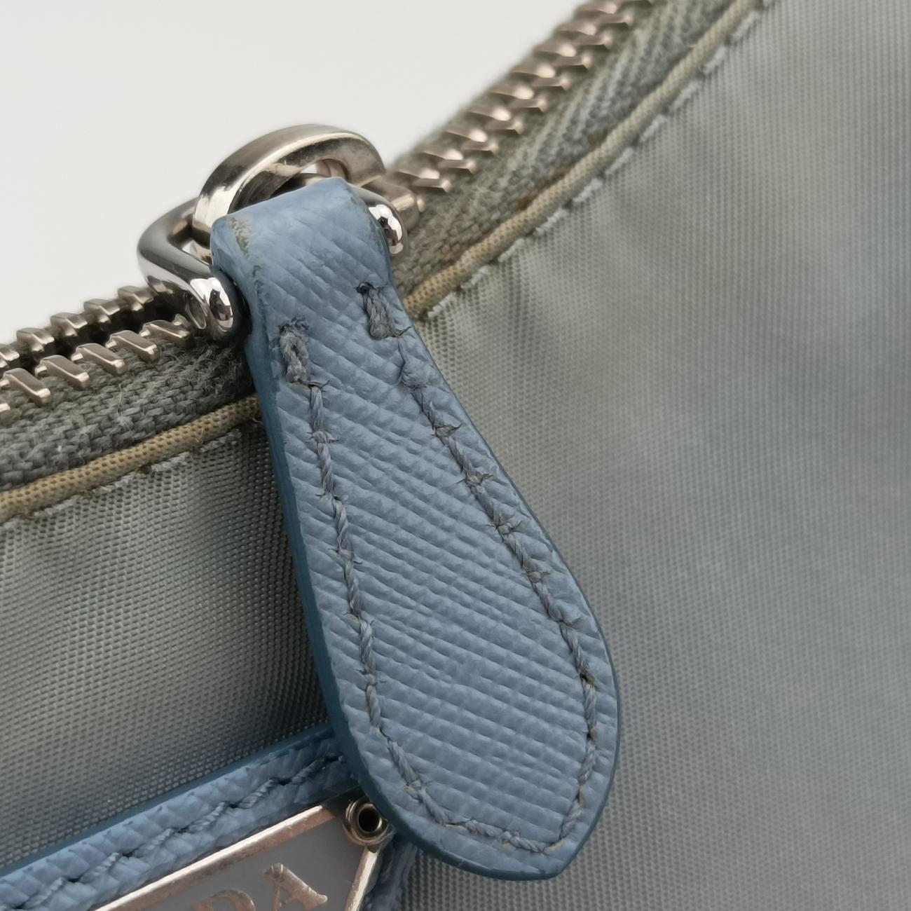 Vintage Prada Re-Edition 2005 Re-Nylon Blue nylon 1BH204 shoulderbag | stylenewstar