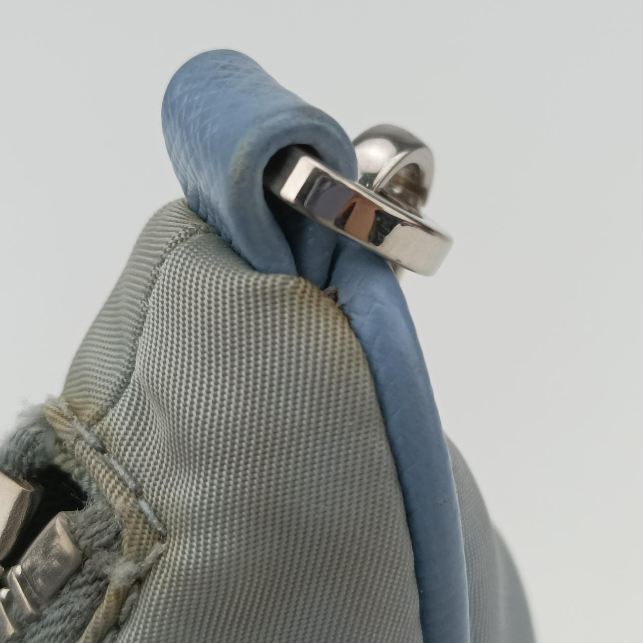 Vintage Prada Re-Edition 2005 Re-Nylon Blue nylon 1BH204 shoulderbag | stylenewstar