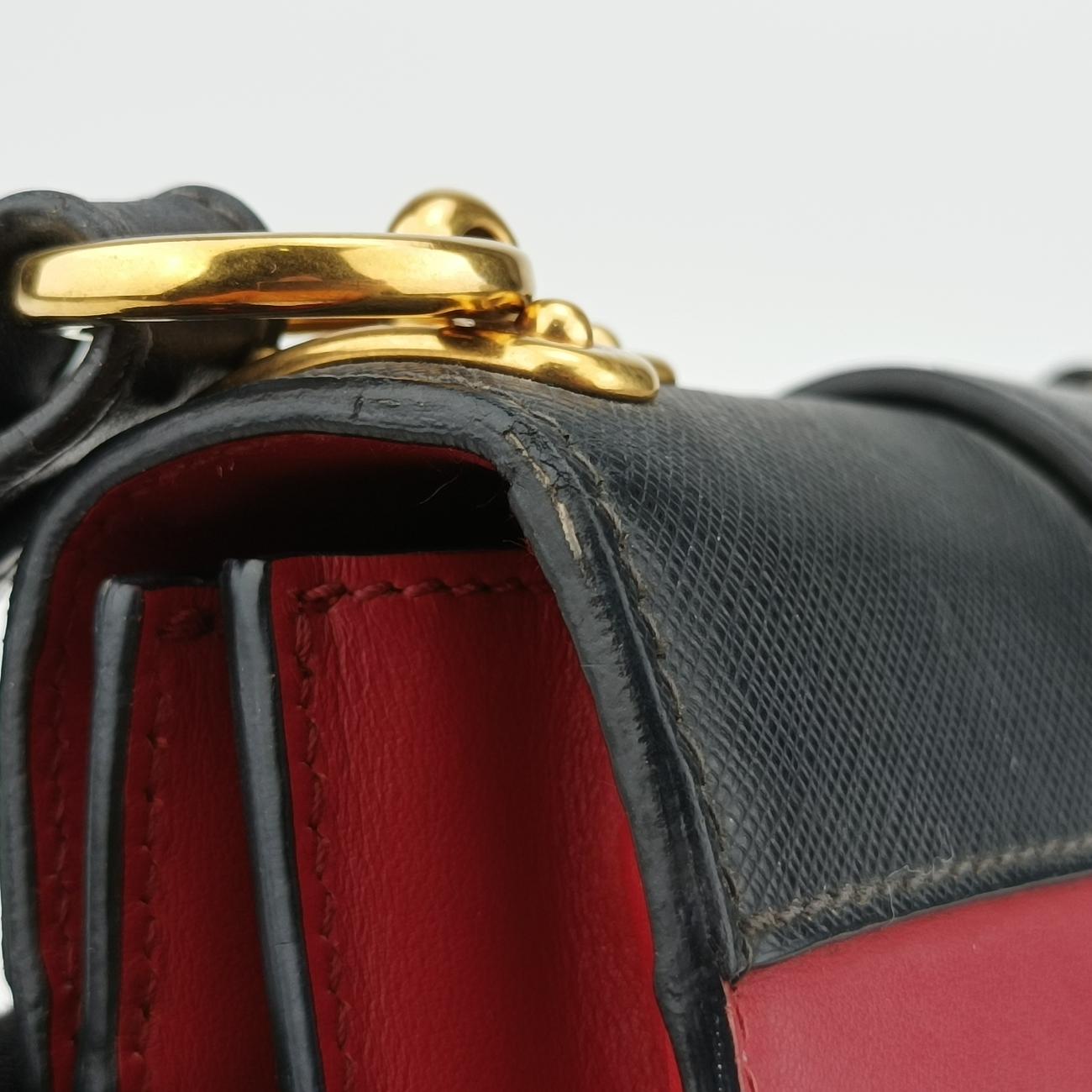 Pre-owned Prada Cahier Red×Black Leather 1BD045 shoulderbag | stylenewstar