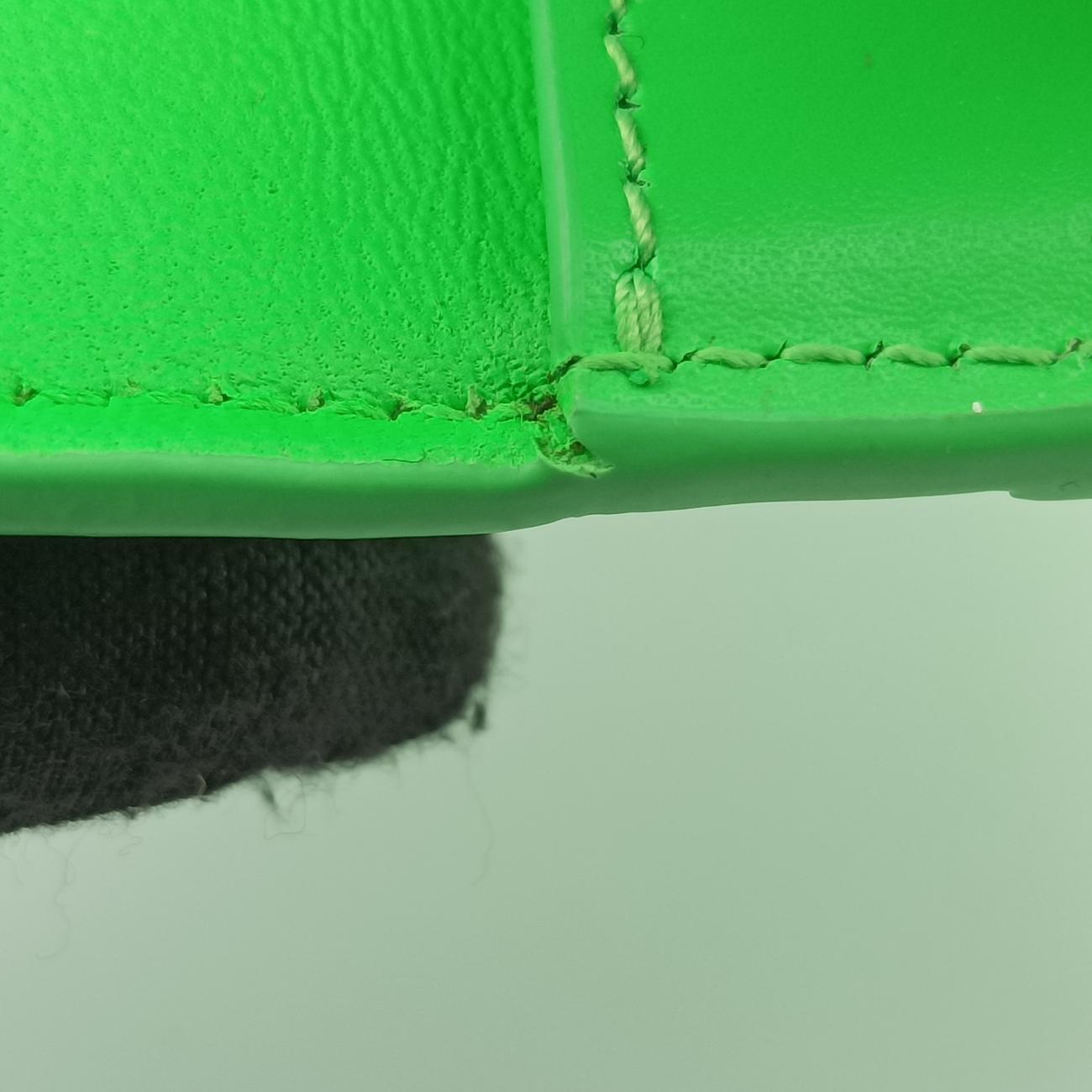 Pre-owned Balenciaga Hourglass Green×Black Leather  shoulderbag | stylenewstar