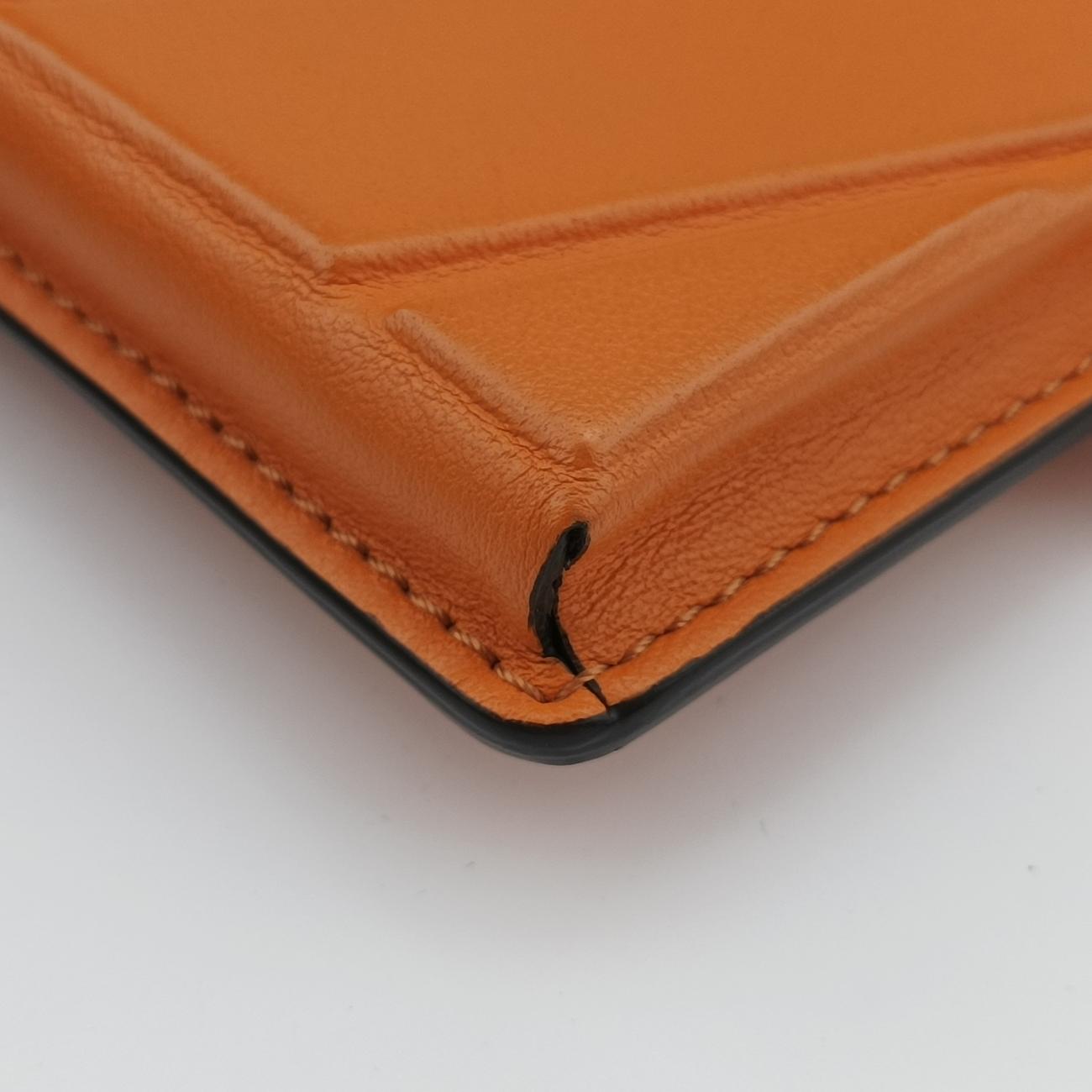 Pre-owned Fendi Mini Century Phone Case Orange Leather 8BS026 shoulderbag | stylenewstar