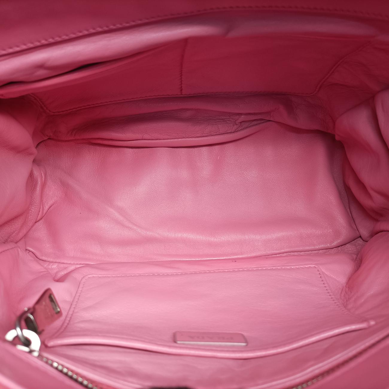 Pre-owned Prada Gathered Pink nylon BN2393 shoulderbag | stylenewstar