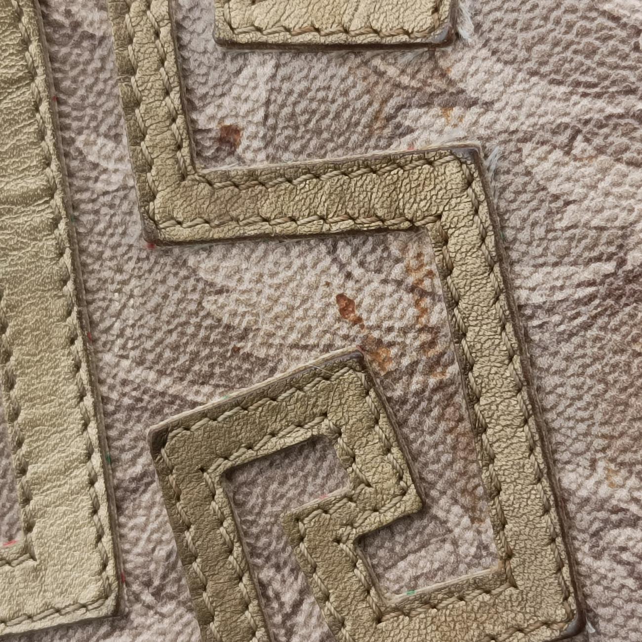 Pre-owned VERSACE La Medusa Multicolour Leather  shoulderbag | stylenewstar