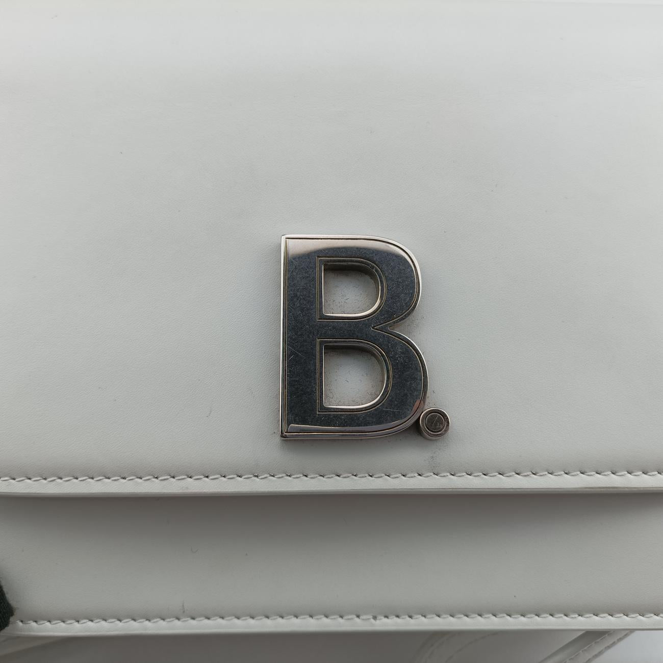 Pre-owned Balenciaga B.Logo White Leather  shoulderbag | stylenewstar