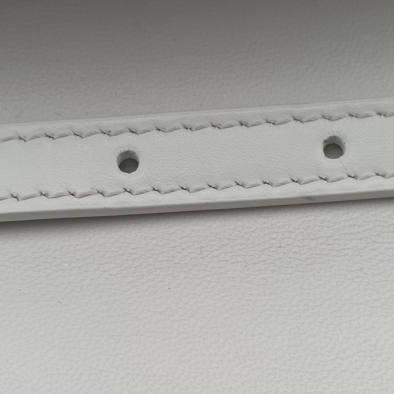 Pre-owned Balenciaga B.Logo White Leather  shoulderbag | stylenewstar