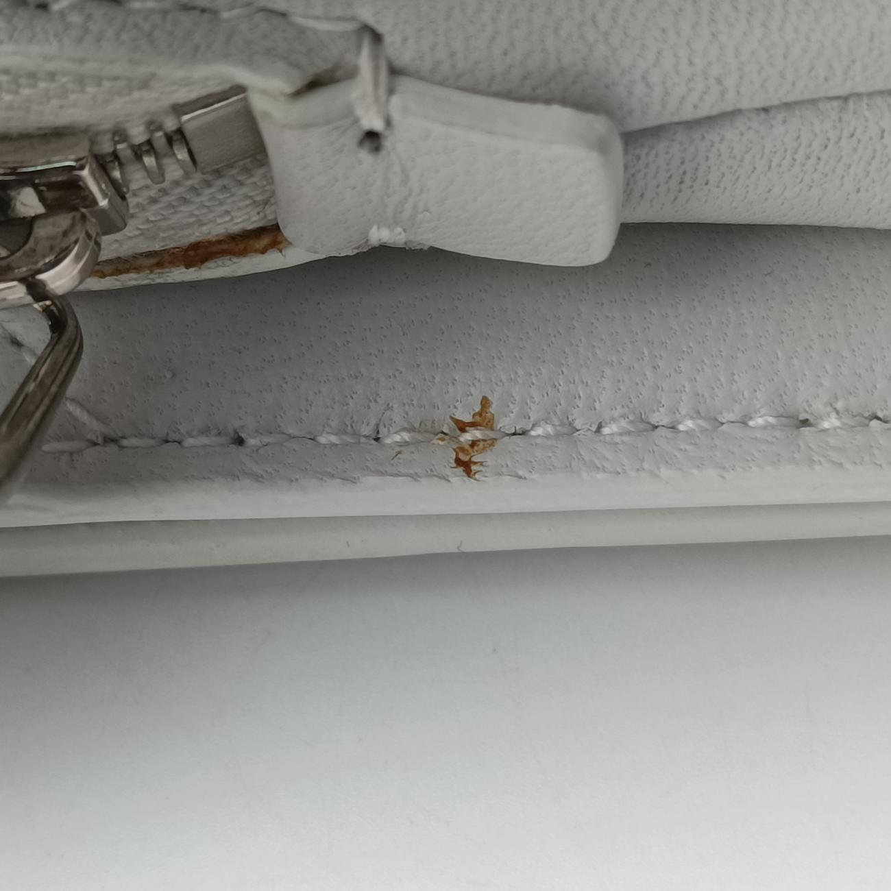 Pre-owned Balenciaga B.Logo White Leather  shoulderbag | stylenewstar