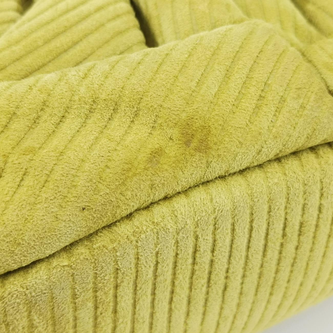 Secondhand Fendi Peekaboo Green Suede 8BP118 shoulderbag | stylenewstar