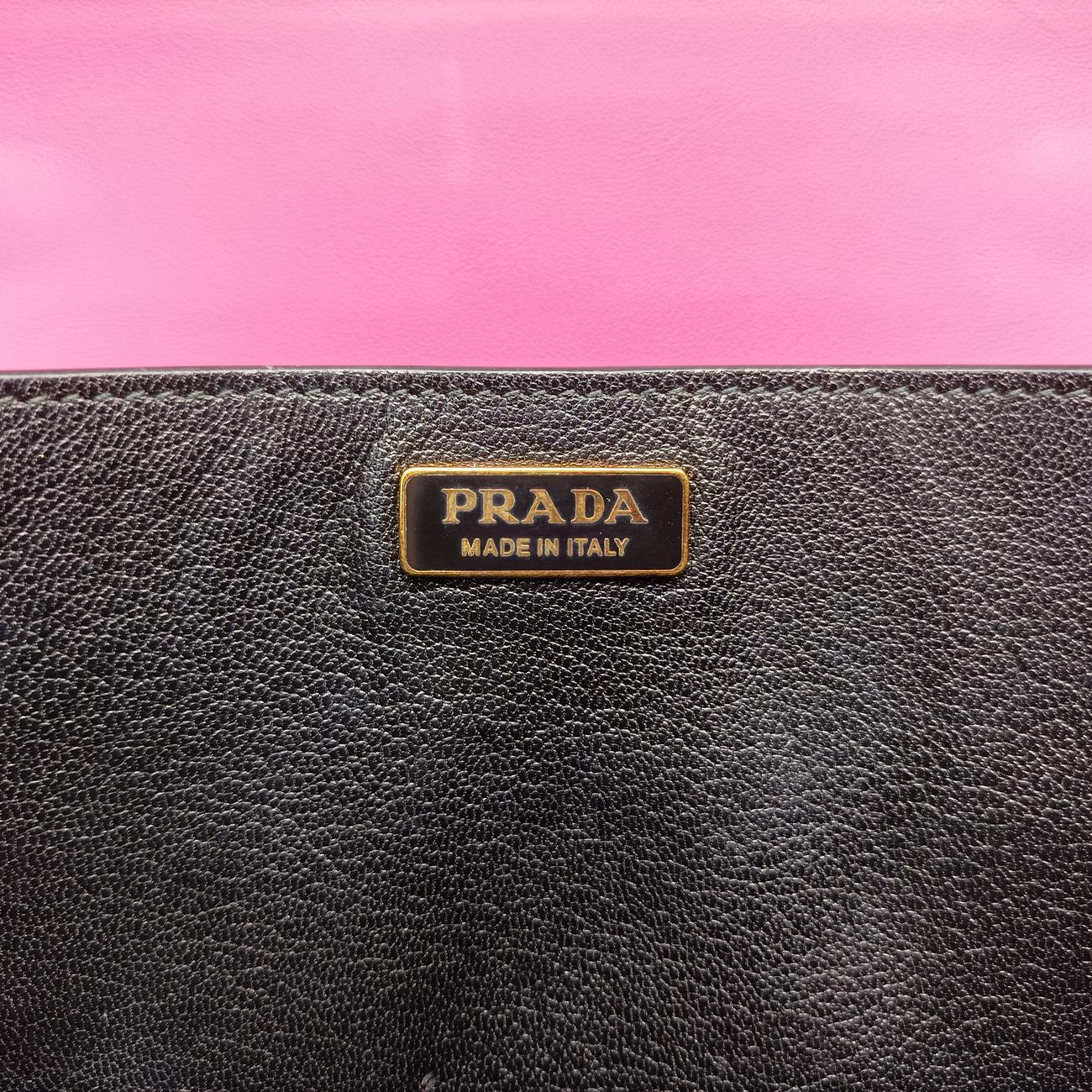 Pre-owned Prada Cahier Pink×Black Leather 1BD045 shoulderbag | stylenewstar