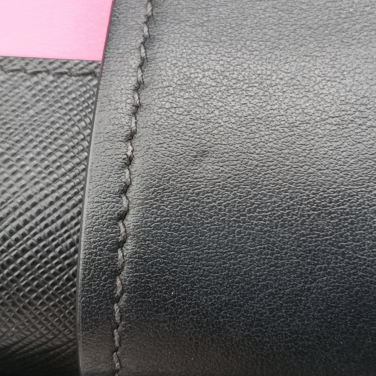 Pre-owned Prada Cahier Pink×Black Leather 1BD045 shoulderbag | stylenewstar
