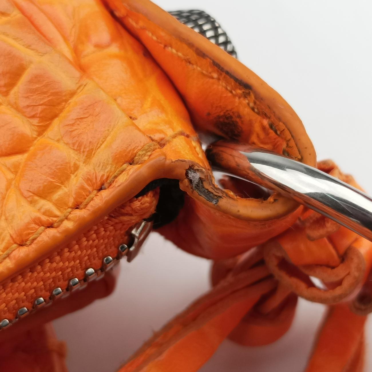 Pre-owned Balenciaga Le Cagole Orange lambskin  shoulderbag | stylenewstar