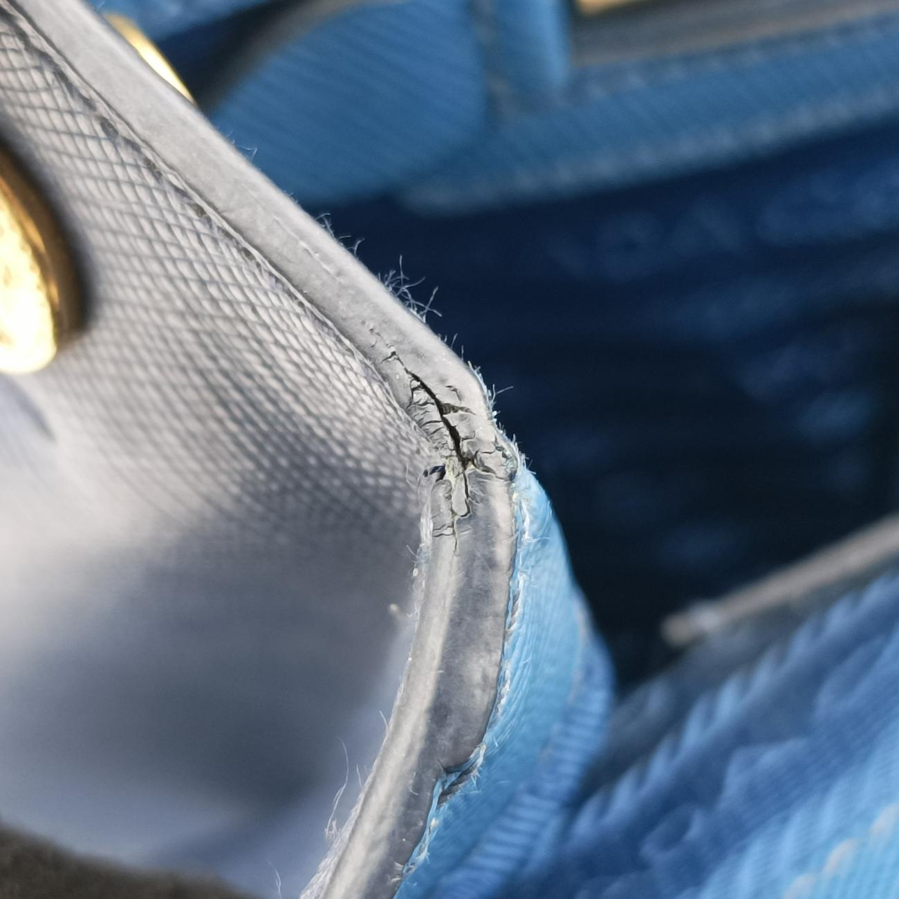 Pre-owned Prada Galleria Blue×Navy SAFFIANO Leather B2274C shoulderbag | stylenewstar