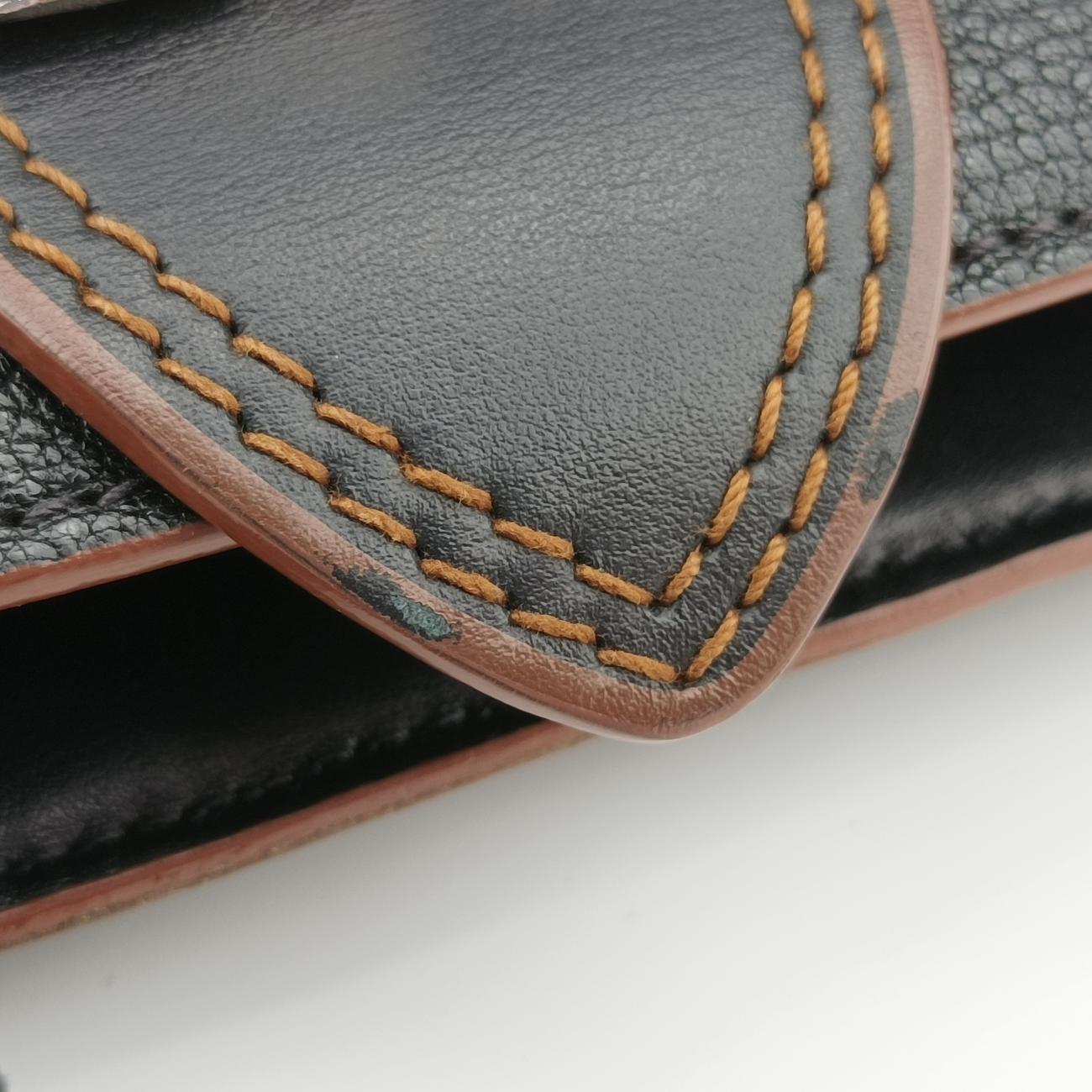 Secondhand Miu Miu Miu Lady Black Leather  shoulderbag | stylenewstar