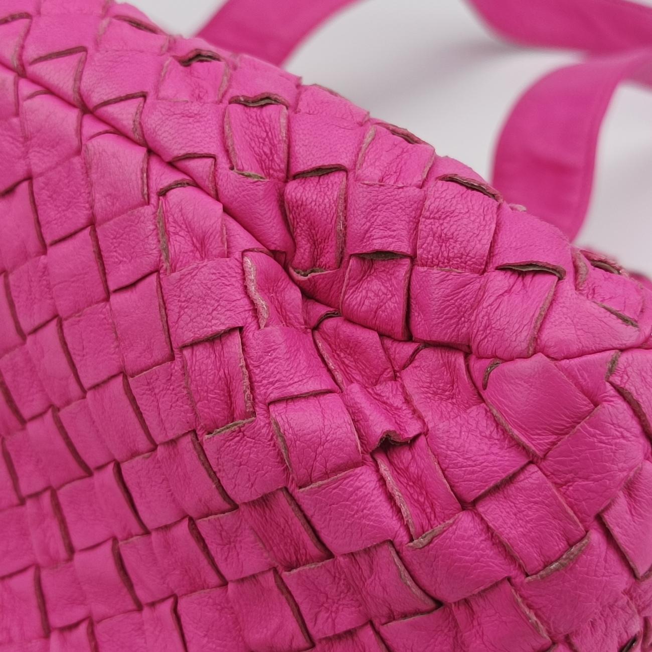 Pre-owned Bottega Veneta Intrecciato Pink lambskin  handbag | stylenewstar