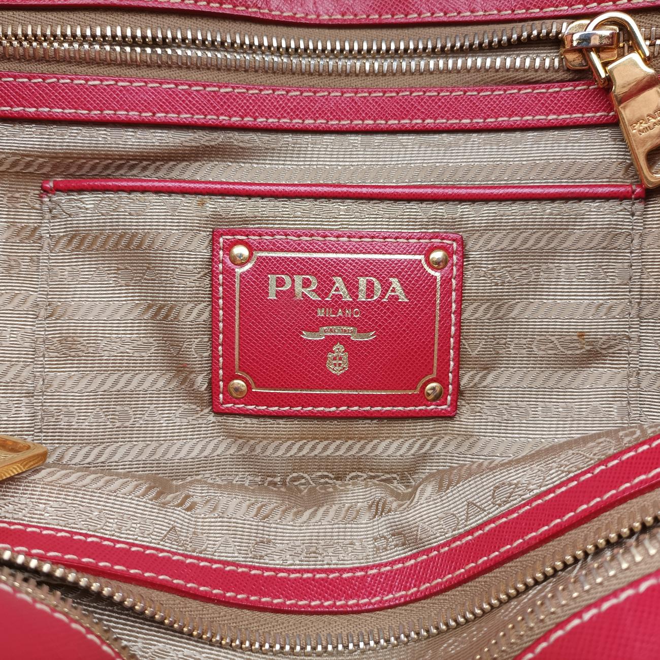 Secondhand Prada Logo Jacquard Beige×red Canvas × SAFFIANO Leather BN2254 shoulderbag | stylenewstar